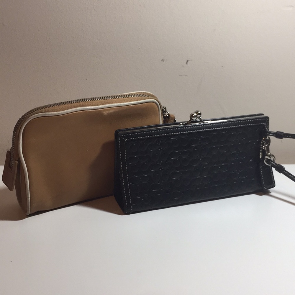 Coach Lot makeupbag and wristlet
